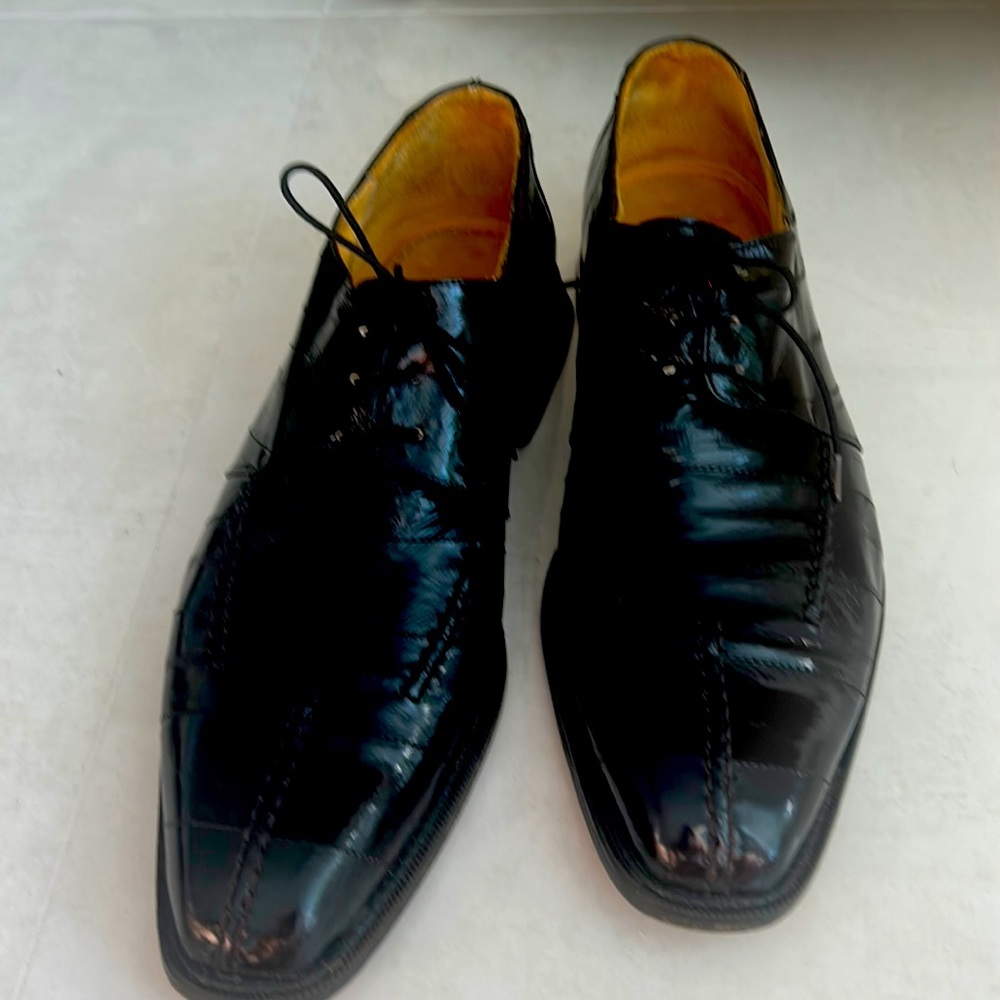 Men’s Shoes